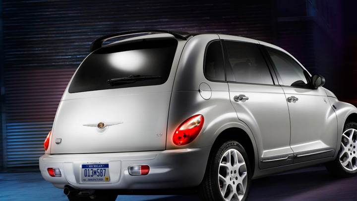 Back Pose Of 2009 Chrysler PT Cruiser In Silver